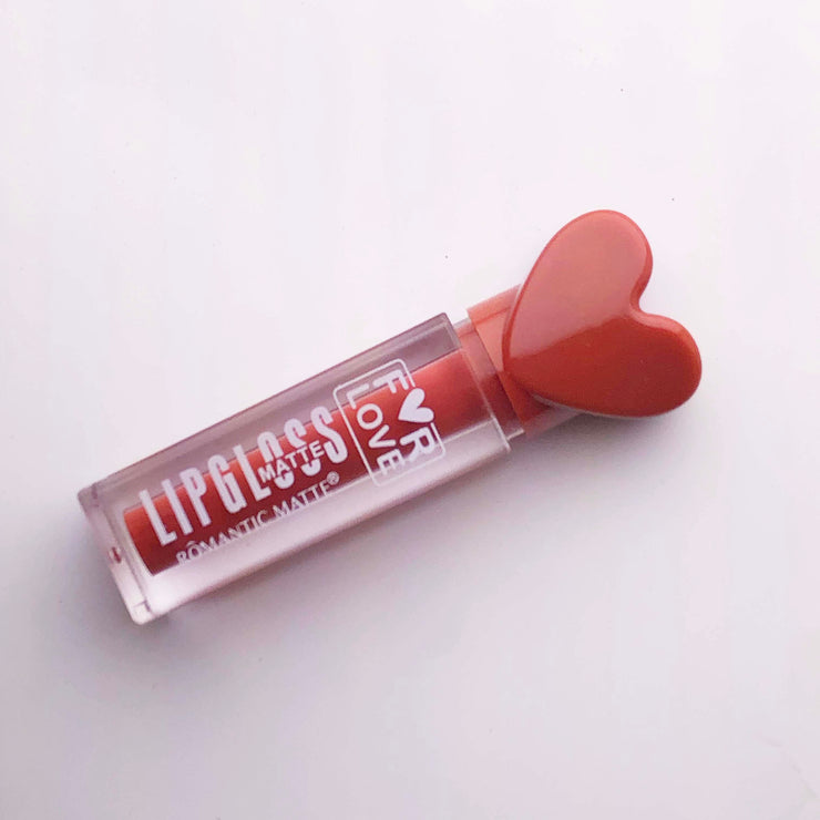 Romantic matte lipgloss